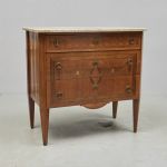 1397 8101 CHEST OF DRAWERS